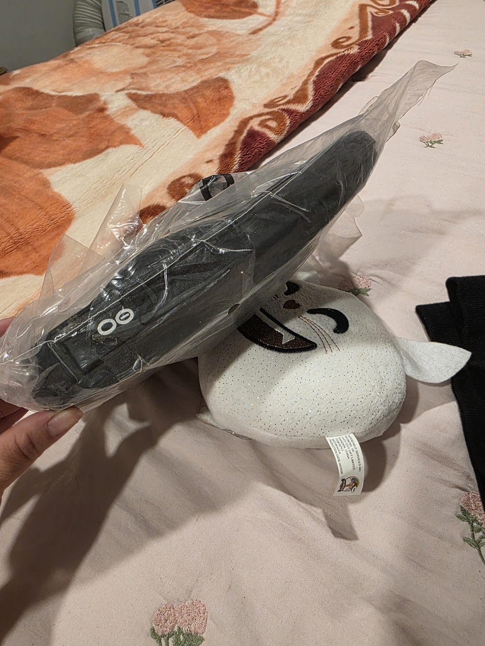 OOFOS Black Recovery Flip Flops - Slip-On Comfort - Picture 5 of 5